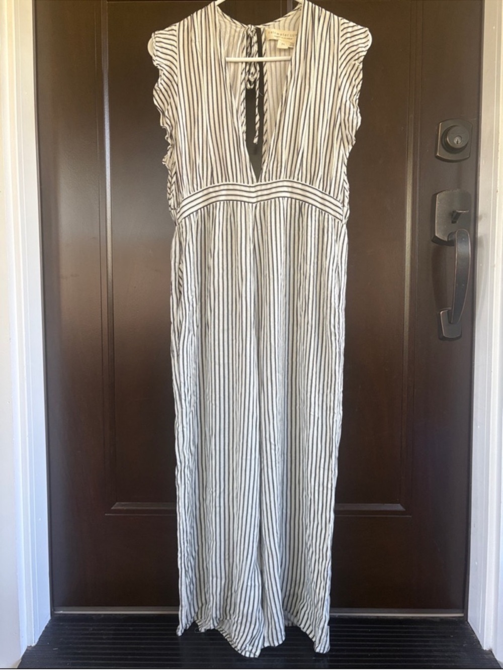 Anthropologie Saltwater LUXU
STRIPED flutter Sleeve Jumpsuit Medium